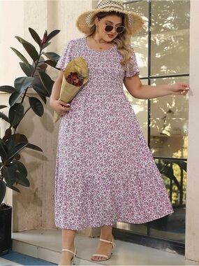 Floral Midi Dress in Light Purple floral